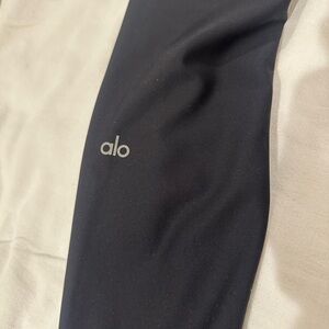 Alo Black Airlift Leggings